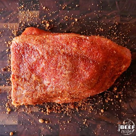 How much fat is in seasoned roast beef - calories, carbs, nutrition