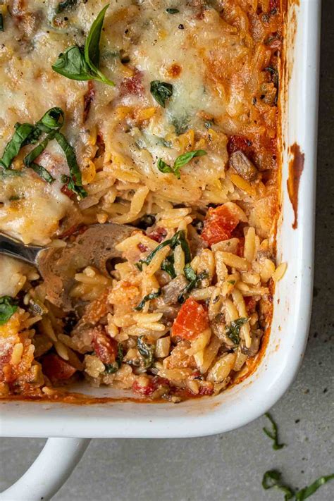 How much fat is in seven vegetable stew w/orzo casserette - calories, carbs, nutrition