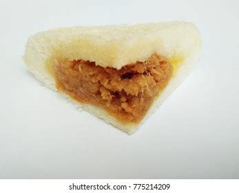 How much fat is in shredded pork mayonnaise pocket sandwich - calories, carbs, nutrition