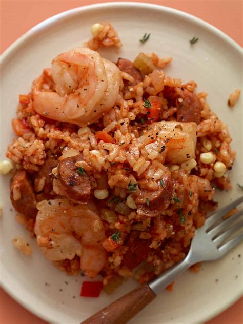 How much fat is in shrimp and andouille jambalaya - calories, carbs, nutrition