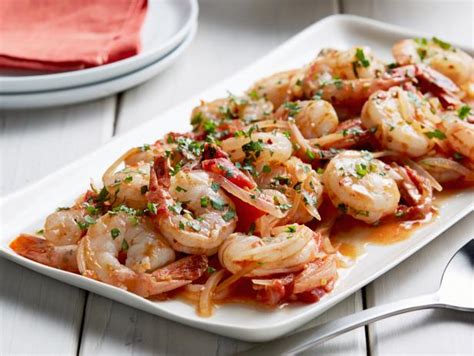 How much fat is in shrimp fra diavolo - calories, carbs, nutrition