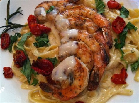 How much fat is in shrimp spiedini, spaghetti & squash - calories, carbs, nutrition