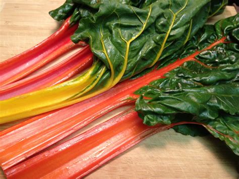 How much fat is in simply sauteed rainbow swiss chard - calories, carbs, nutrition