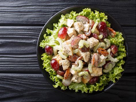 How much fat is in simplyfit curry chicken salad - calories, carbs, nutrition