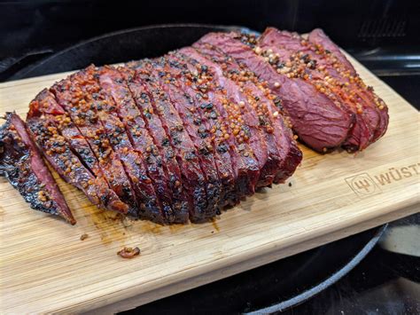 How much fat is in sliced corned beef brisket (48144.17) - calories, carbs, nutrition