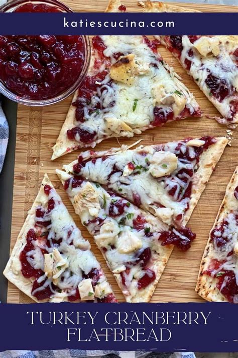 How much fat is in smoked turkey cranberry flatbread - calories, carbs, nutrition