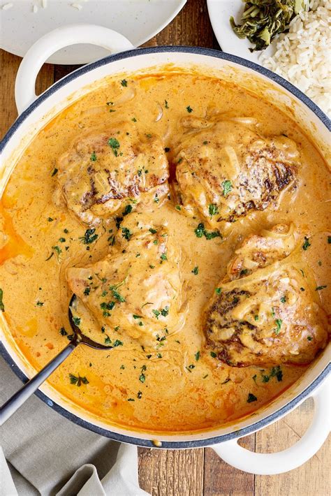 How much fat is in smothered chicken & potatoes - calories, carbs, nutrition