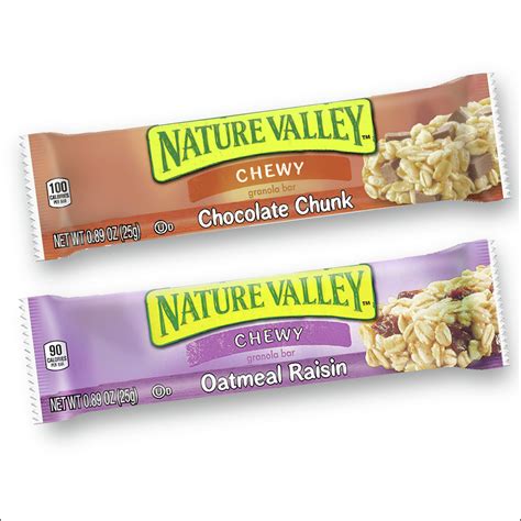 How much fat is in snacks, granola bar, general mills, nature valley, chewy trail mix - calories, carbs, nutrition