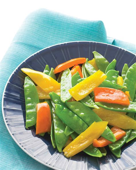 How much fat is in snow peas with peppers - calories, carbs, nutrition