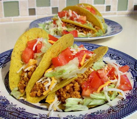 How much fat is in soft taco - low carb low fat - calories, carbs, nutrition