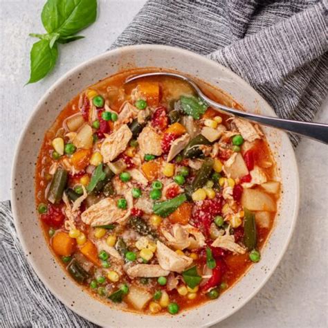 How much fat is in soup - chicken vegetable, dehydrated, prepared with water - calories, carbs, nutrition