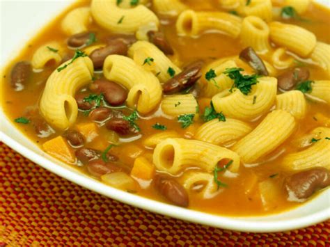 How much fat is in soup pasta fagioli 12 oz - calories, carbs, nutrition