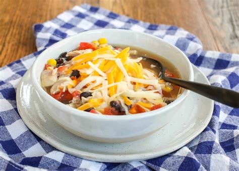 How much fat is in soup southwest style cheesy chicken - calories, carbs, nutrition