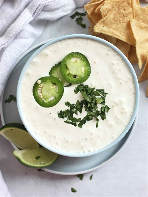 How much fat is in sour cream jalapeno spread - calories, carbs, nutrition