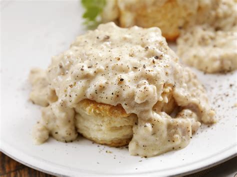 How much fat is in southern biscuits and gravy - calories, carbs, nutrition