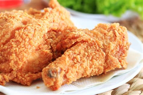 How much fat is in southern fried chicken (9012.0) - calories, carbs, nutrition