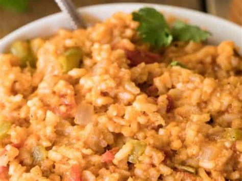 How much fat is in spanish rice (vegetarian) - calories, carbs, nutrition