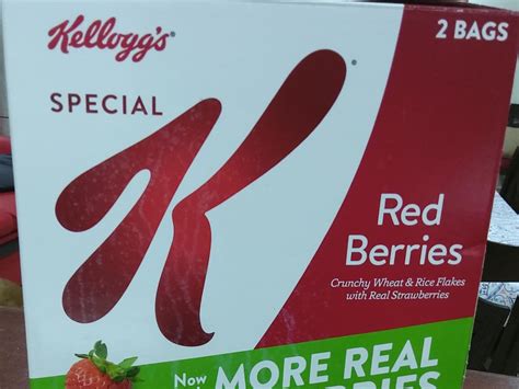 How much fat is in special k with red berries - calories, carbs, nutrition