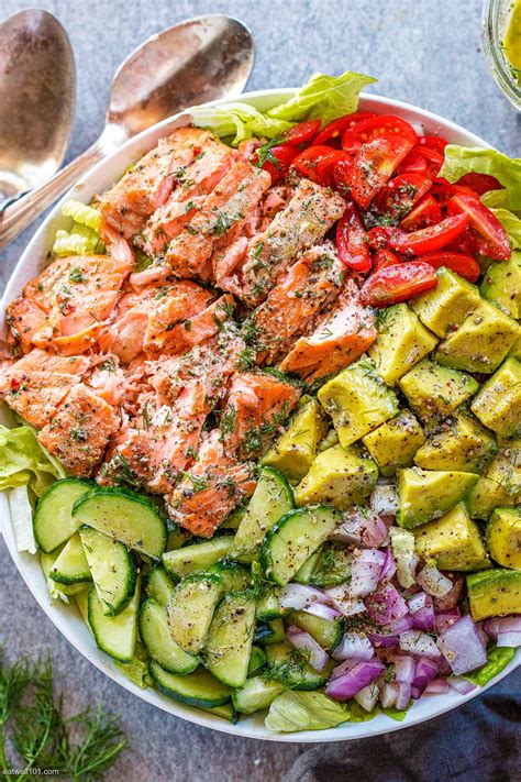 How much fat is in special salmon salad - calories, carbs, nutrition