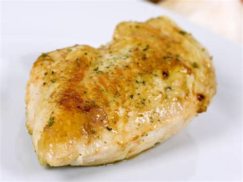 How much fat is in spiced roasted chicken breast (85843.0) - calories, carbs, nutrition