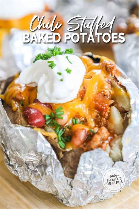 How much fat is in spicy chili stuffed potato plate - calories, carbs, nutrition