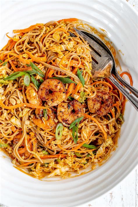 How much fat is in spicy peanut noodle salad (10900.1) - calories, carbs, nutrition