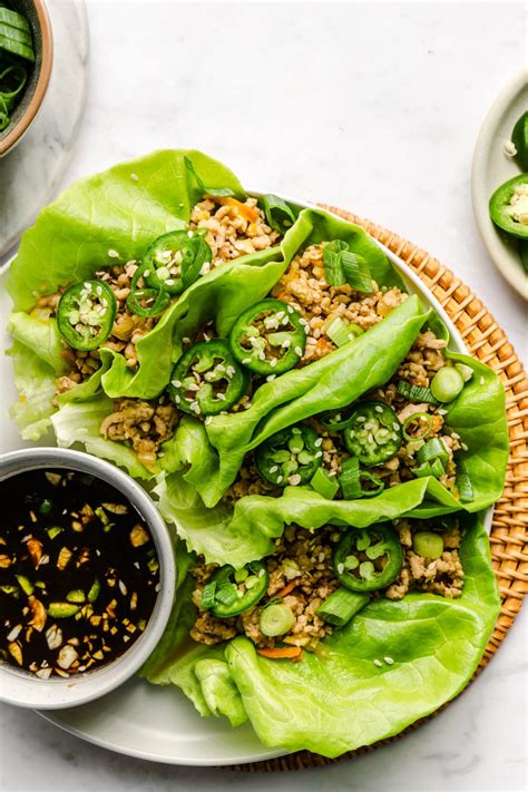 How much fat is in spicy pork lettuce cups - calories, carbs, nutrition