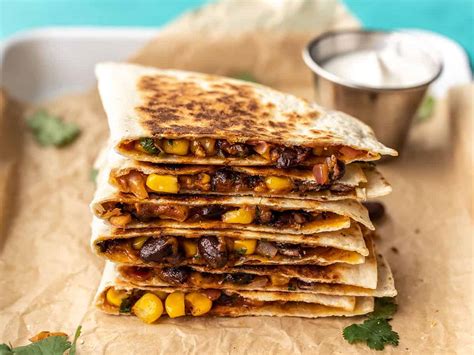 How much fat is in spicy two-bean quesadilla - calories, carbs, nutrition