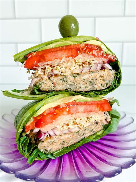 How much fat is in spinach artichoke chicken burger - calories, carbs, nutrition
