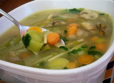 How much fat is in spring vegetable soup - calories, carbs, nutrition