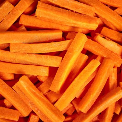 How much fat is in steamed baton carrots - calories, carbs, nutrition