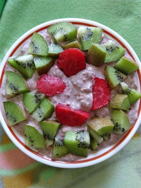 How much fat is in strawberry kiwi overnight oats - impulse - calories, carbs, nutrition