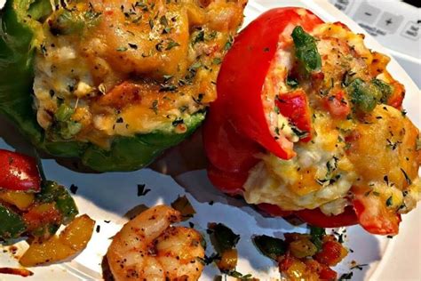 How much fat is in stuffed bell peppers - calories, carbs, nutrition