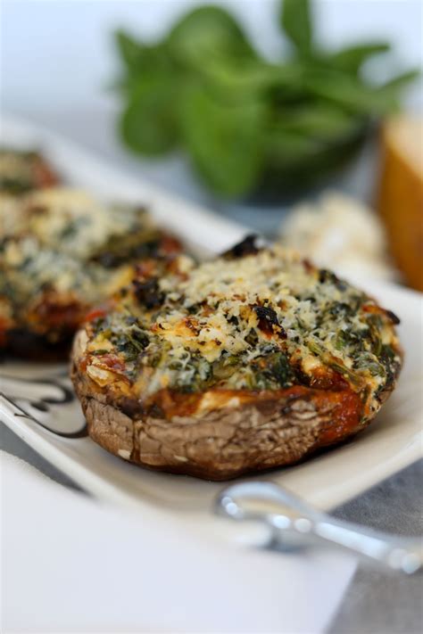 How much fat is in stuffed portobello mushroom - calories, carbs, nutrition