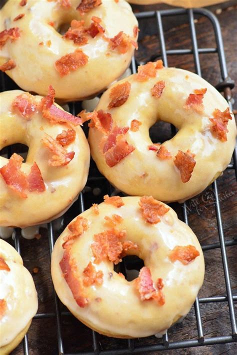 How much fat is in sugared bacon donut bites - calories, carbs, nutrition