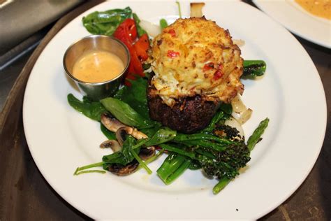 How much fat is in surf n turf w roasted reds and mixed veg - calories, carbs, nutrition