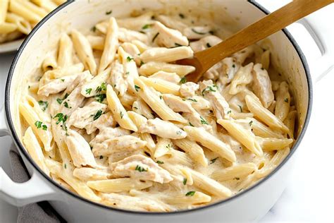 How much fat is in sweet and sour chicken with penne pasta large - calories, carbs, nutrition