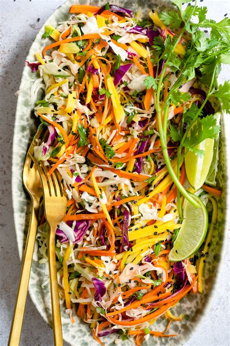 How much fat is in sweet mango slaw - calories, carbs, nutrition