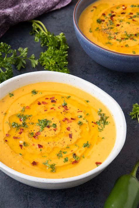 How much fat is in sweet potato soup with a hint of chilli - calories, carbs, nutrition