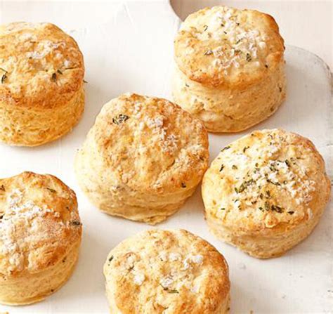 How much fat is in sweet thyme biscuits - calories, carbs, nutrition