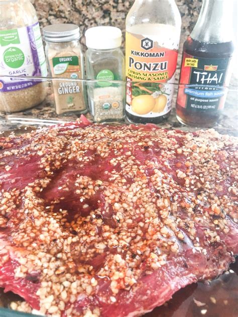 How much fat is in szechuan flank steak - calories, carbs, nutrition