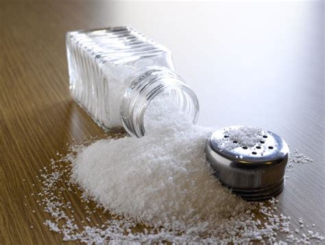 How much fat is in table salt - calories, carbs, nutrition