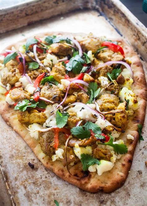 How much fat is in tandoori spiced chicken flatbread - calories, carbs, nutrition