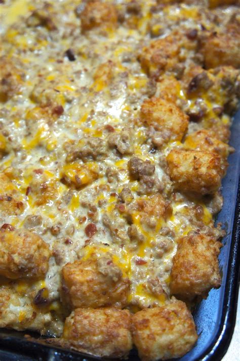 How much fat is in tater tot casserole - calories, carbs, nutrition