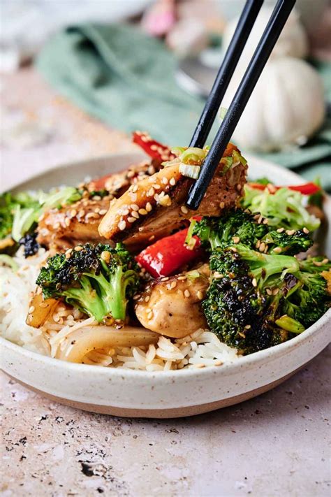 How much fat is in teriyaki chicken stir fry - calories, carbs, nutrition