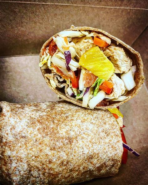 How much fat is in teriyaki chicken wrap - calories, carbs, nutrition