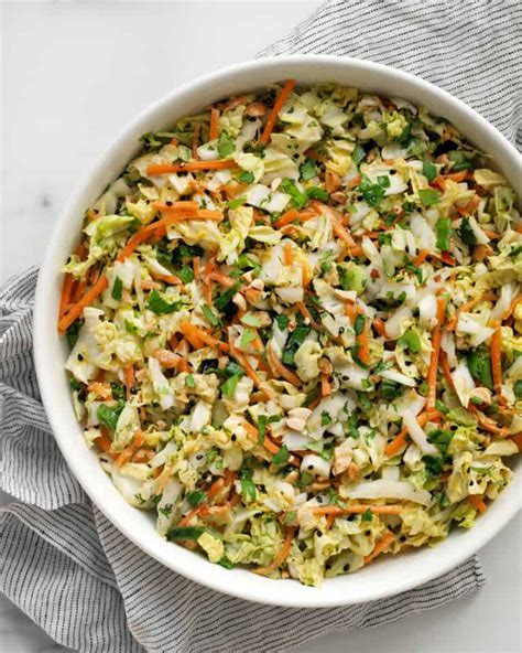 How much fat is in thai beef napa cabbage salad - calories, carbs, nutrition