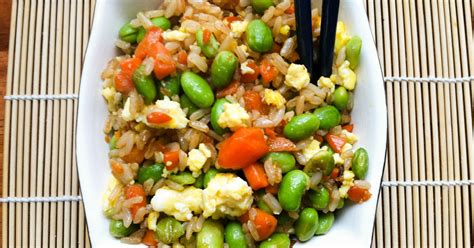 How much fat is in thai style fried rice with edamame - calories, carbs, nutrition