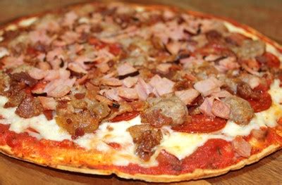 How much fat is in thin crust meat eater's delight pizza - calories, carbs, nutrition