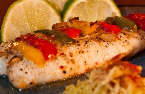 How much fat is in tilapia with vegetable topping - calories, carbs, nutrition